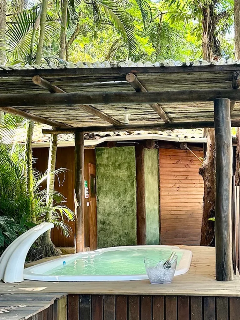 Suíte Eco Master Ilha Toque Toque em São Sebastião